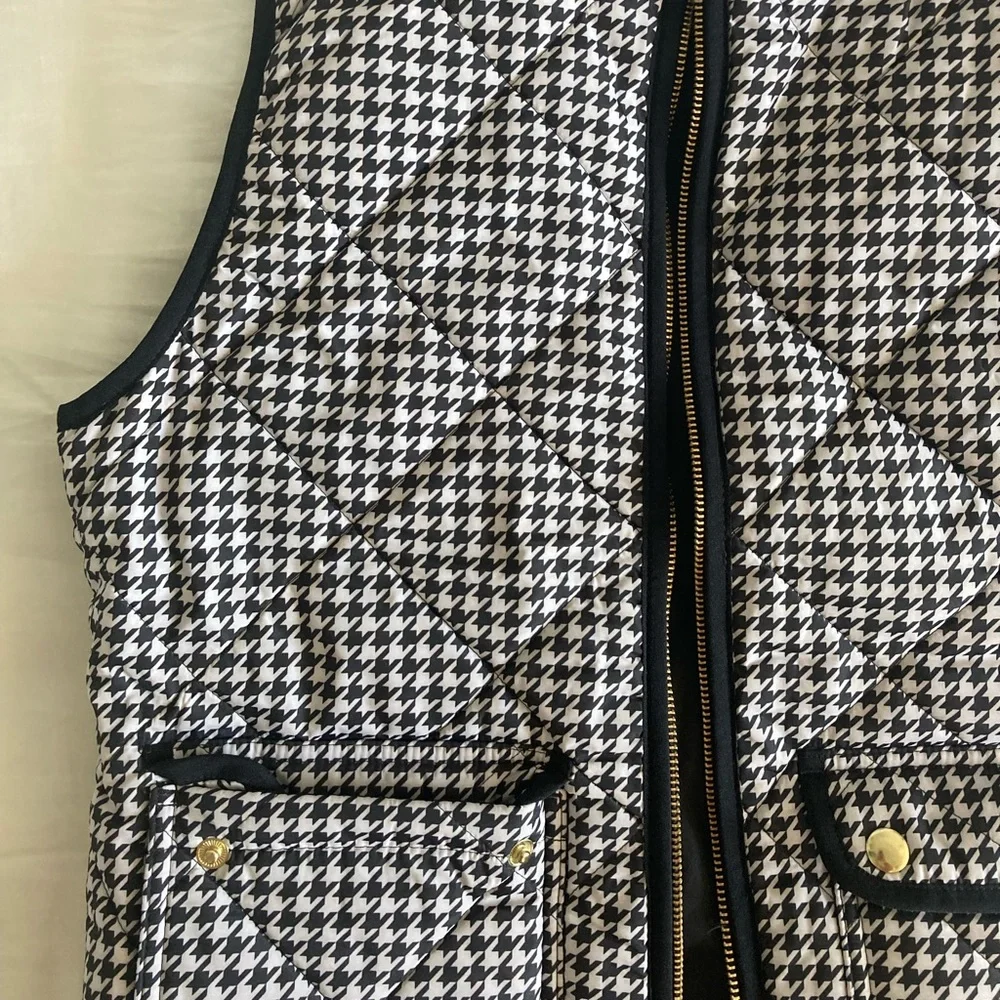 JCREW small insulated black and white vest with pockets - Picture 3 of 4